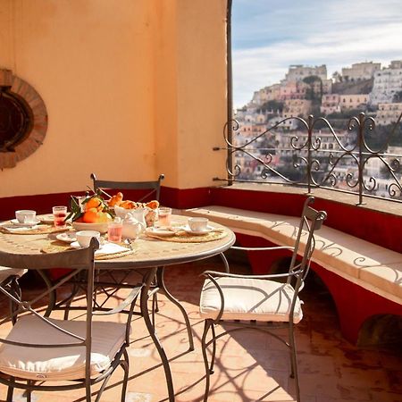 Casa Giulia - Sophisticated Apartment With View Positano Buitenkant foto