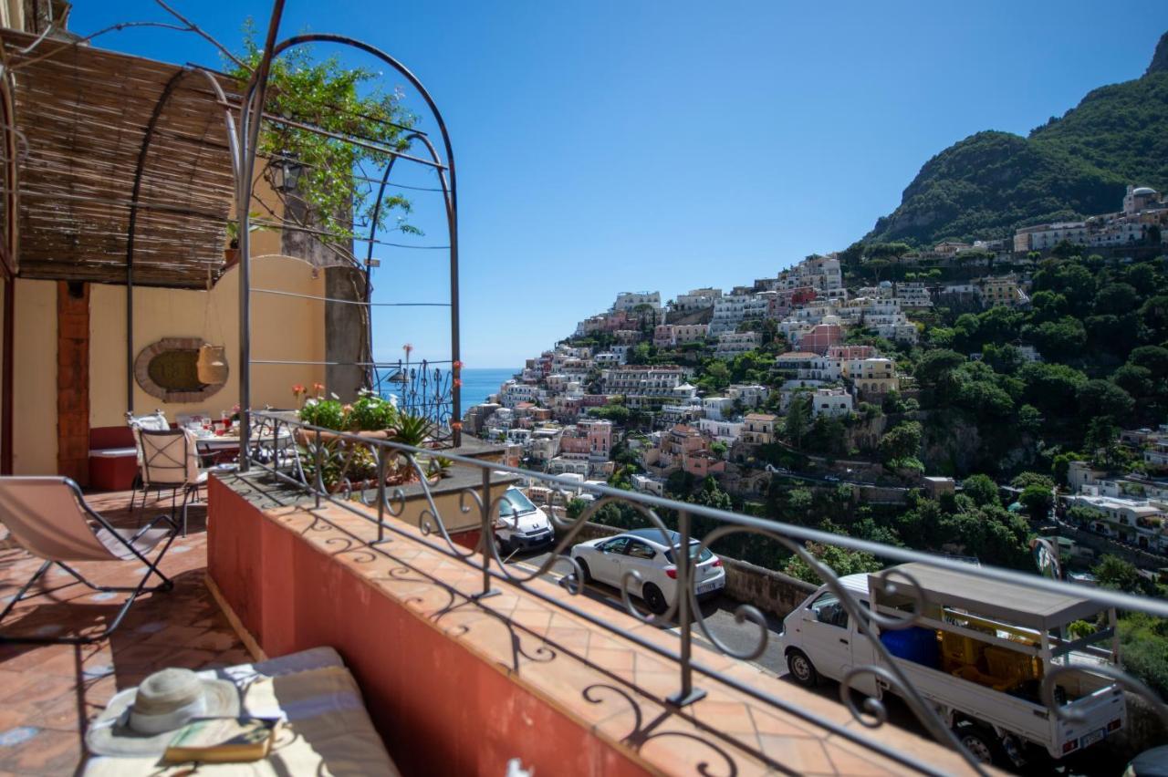 Casa Giulia - Sophisticated Apartment With View Positano Buitenkant foto