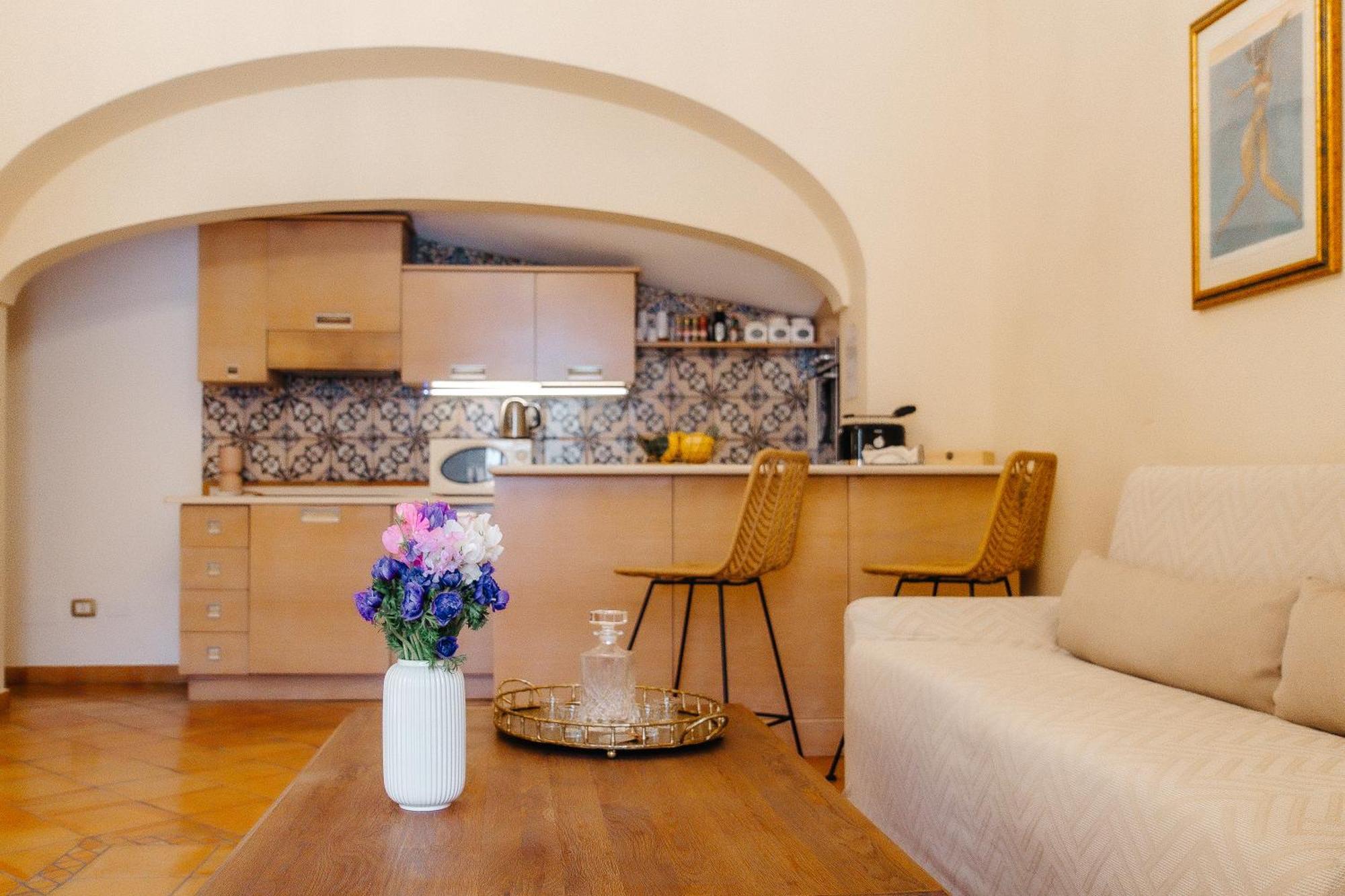 Casa Giulia - Sophisticated Apartment With View Positano Buitenkant foto